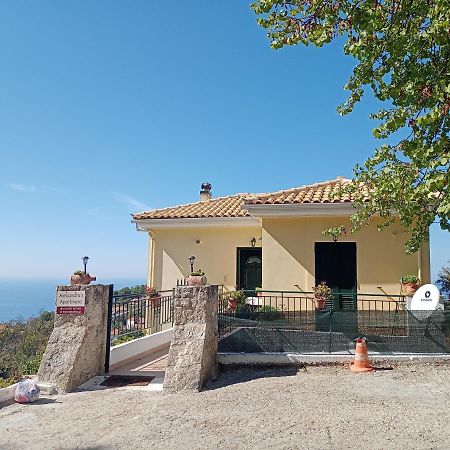 Alexandra'S Apartment Καλαμίτσι Εξωτερικό φωτογραφία
