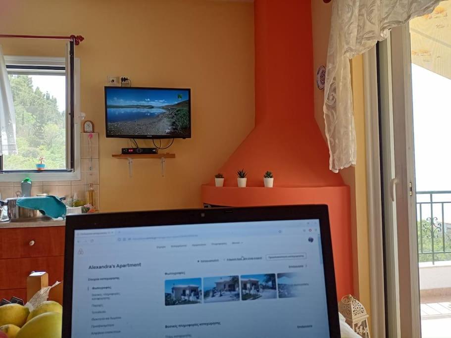 Alexandra'S Apartment Καλαμίτσι Εξωτερικό φωτογραφία